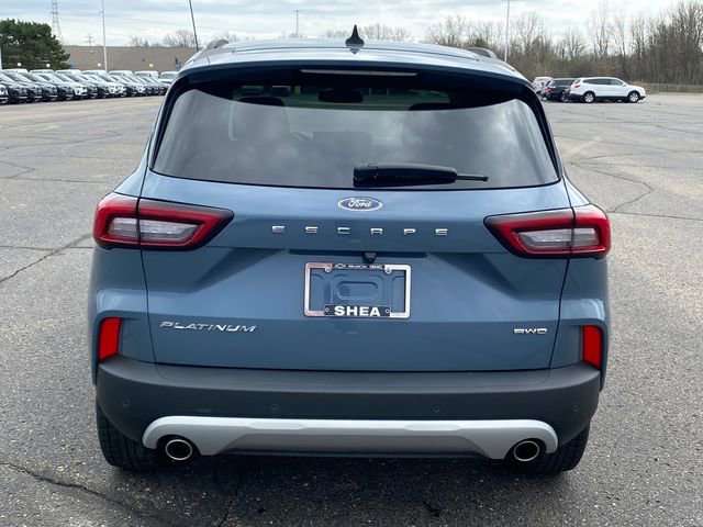Used 2023 Ford Escape Platinum image 4