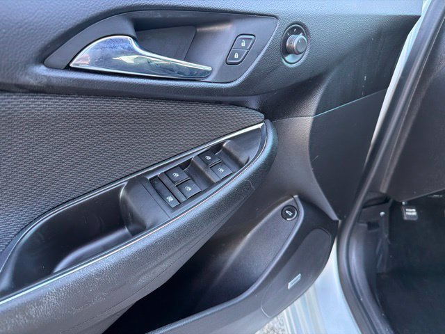 Used 2016 Chevrolet Cruze LT w/ Sun And Sound Package FWD image 12