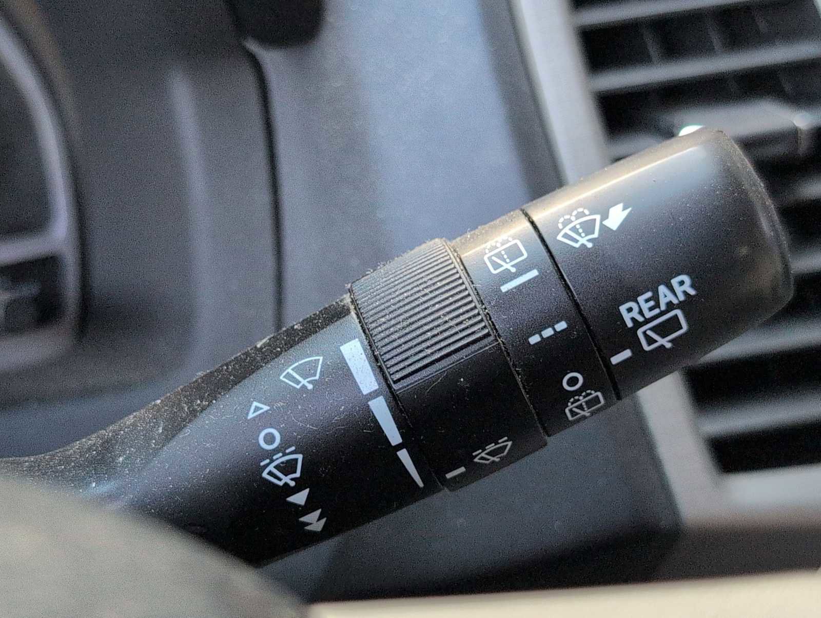 Used 2011 Toyota Venza AWD w/ Comfort Pkg image 25