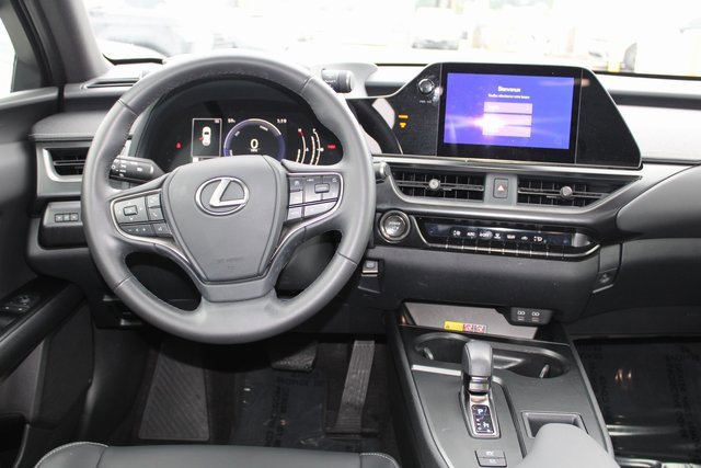 Certified 2025 Lexus UX 300h FWD image 14