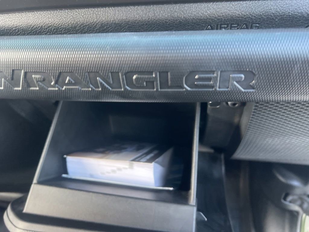 Certified 2020 Jeep Wrangler Sport AWD/4WD image 46