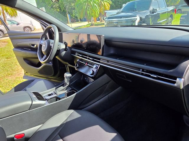 Used 2025 Hyundai Santa Cruz SEL FWD image 23