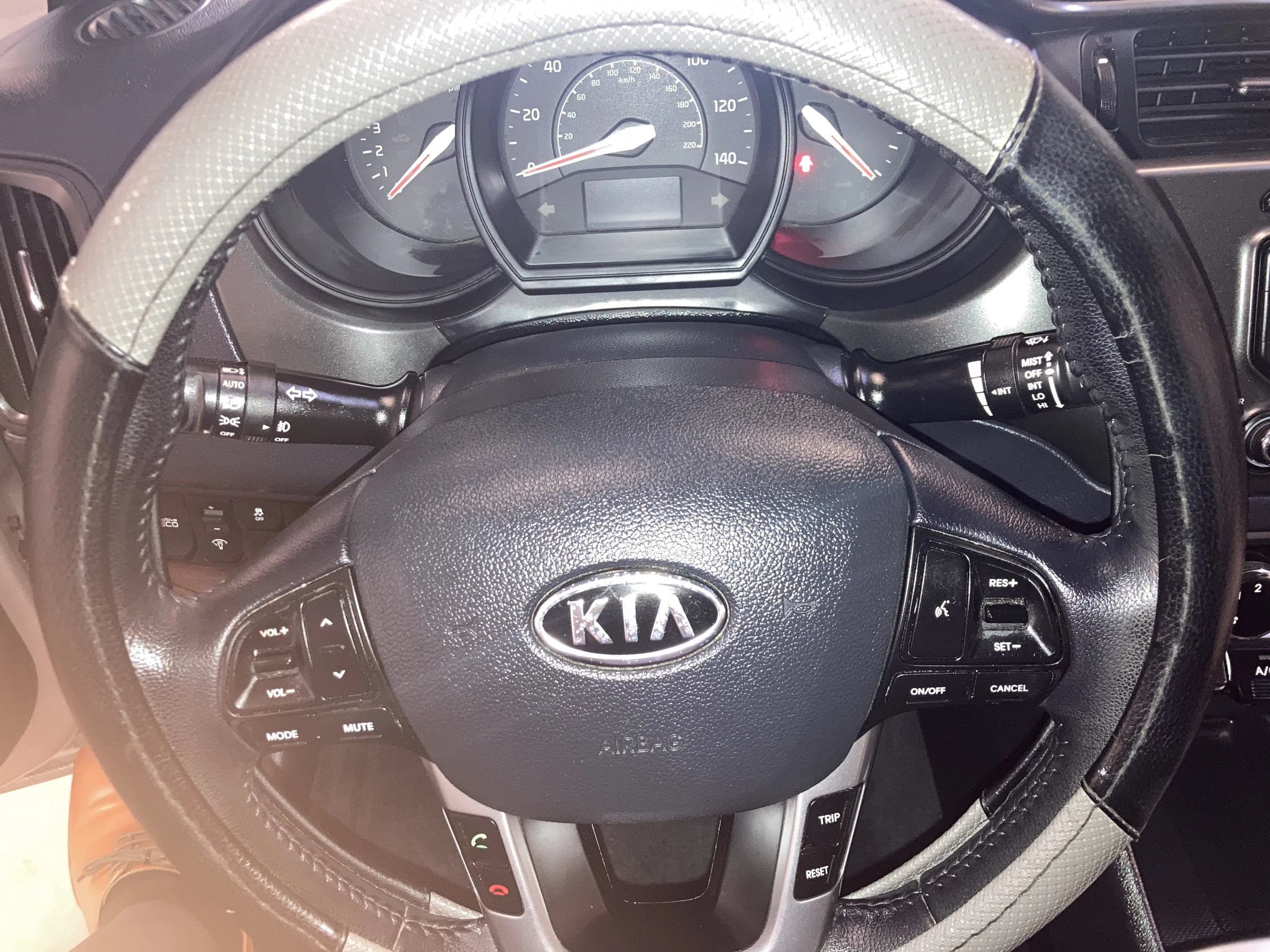 Used 2013 Kia Rio EX w/ Convenience Pkg FWD image 32