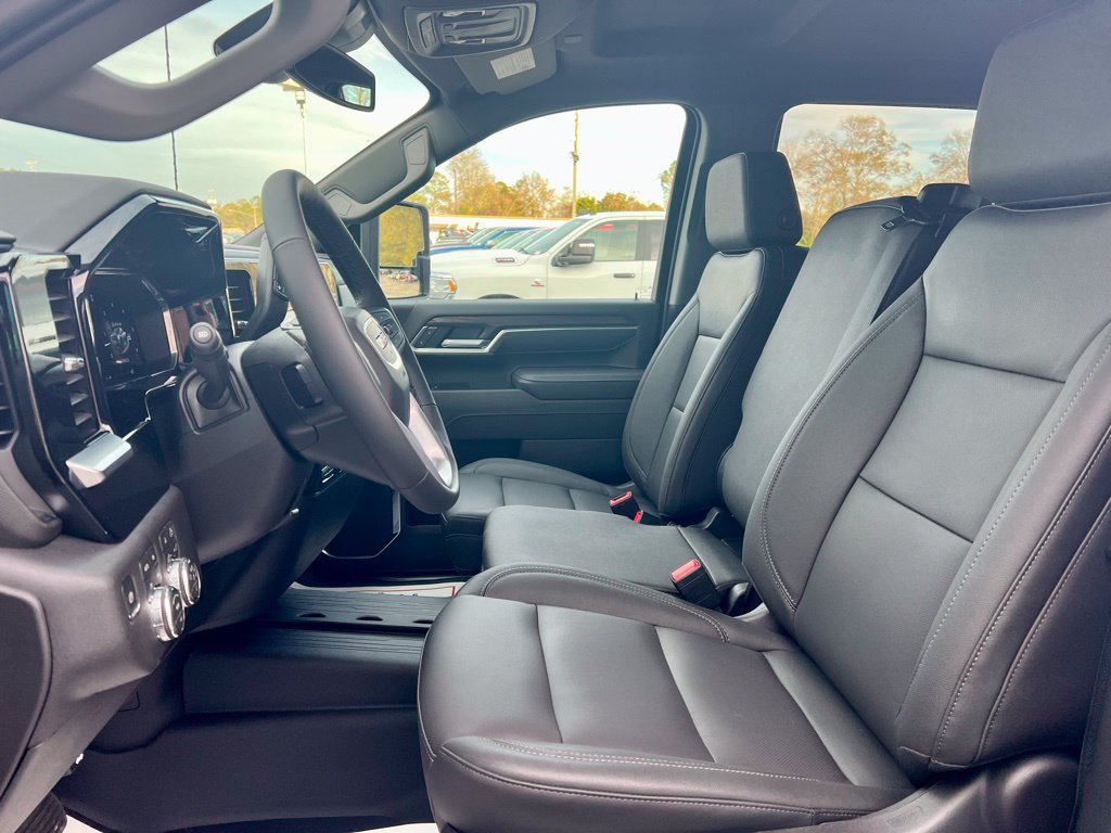 New 2026 GMC Sierra 2500 SLT AWD/4WD image 11