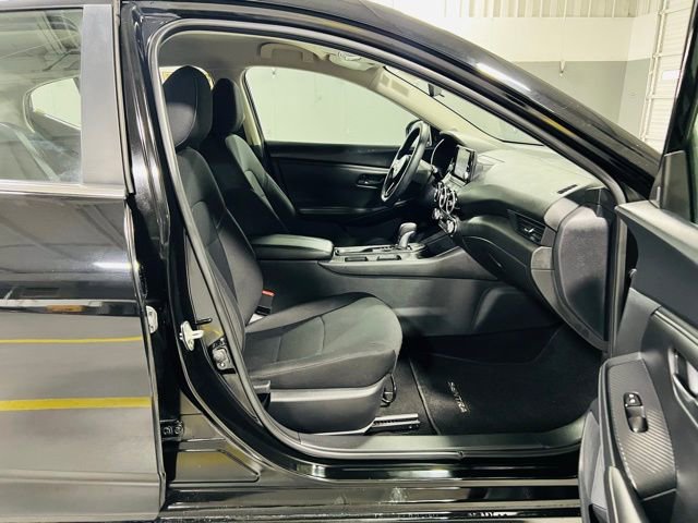 Used 2024 Nissan Sentra S FWD image 31