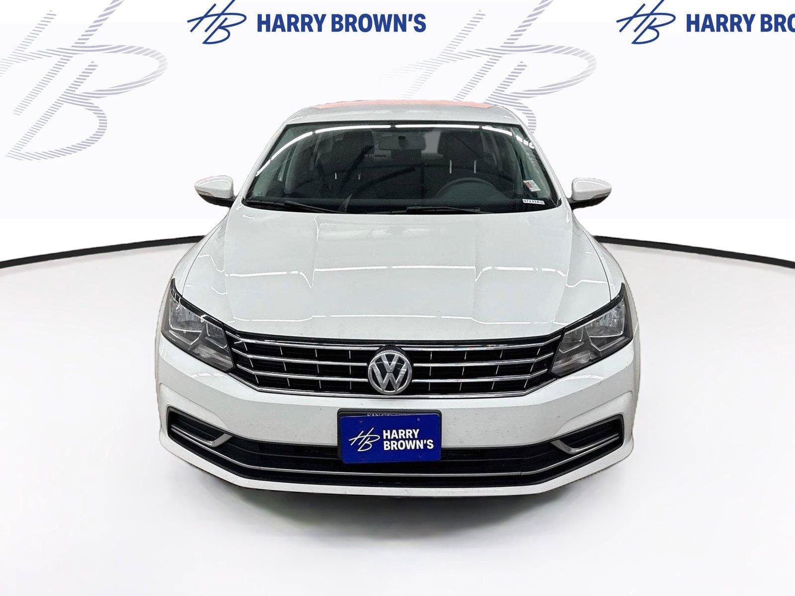 Used 2016 Volkswagen Passat 1.8T S FWD image 6