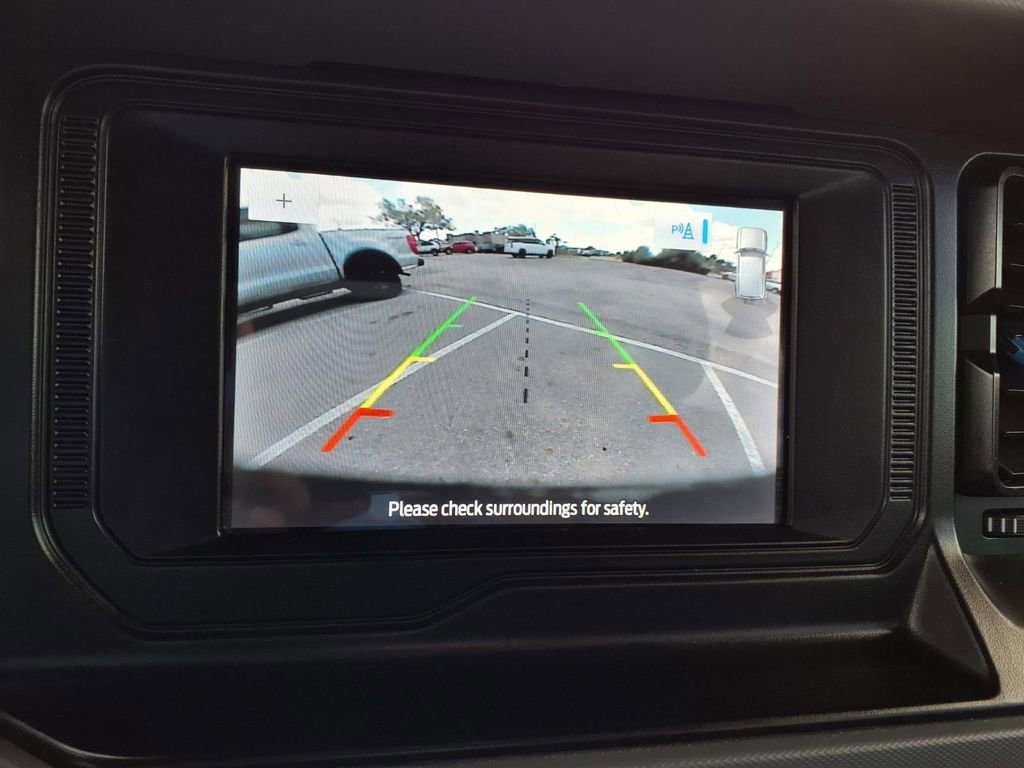 Used 2021 Ford Bronco Black Diamond image 31