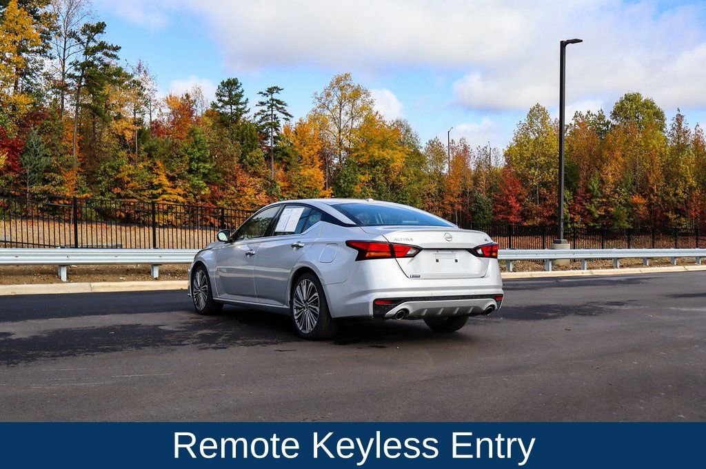Used 2023 Nissan Altima 2.5 SL image 5