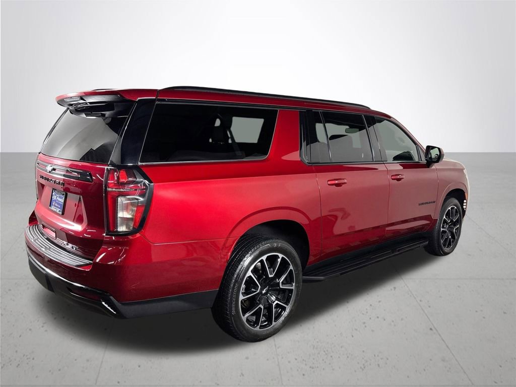 Used 2024 Chevrolet Suburban RST image 6