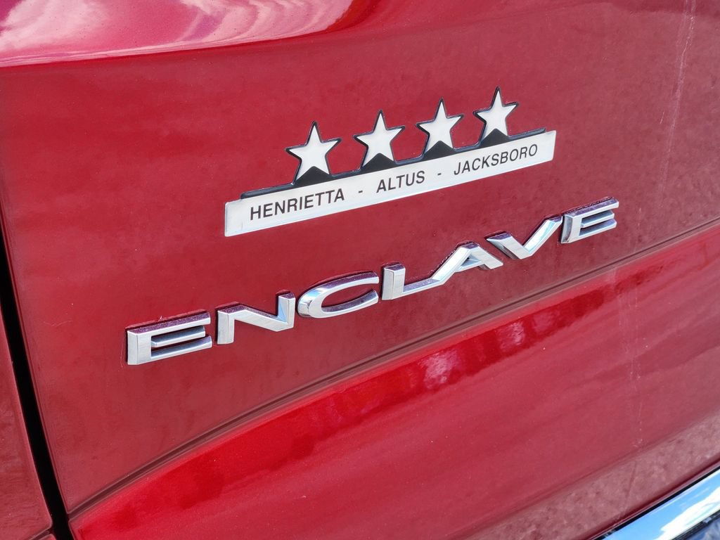 Used 2022 Buick Enclave Essence w/ Sport Touring Edition FWD image 11