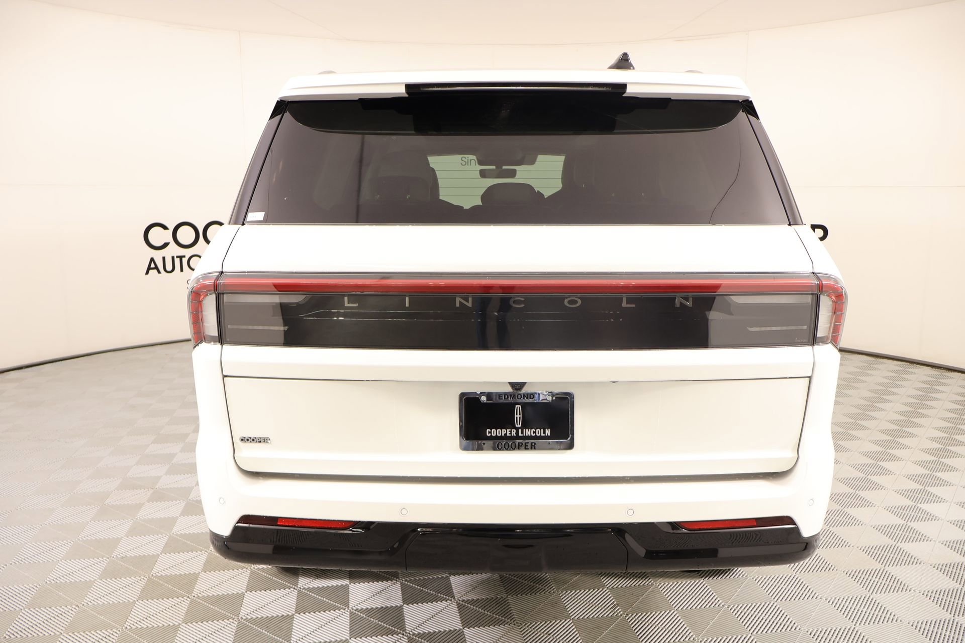 New 2026 Lincoln Navigator Black Label image 23