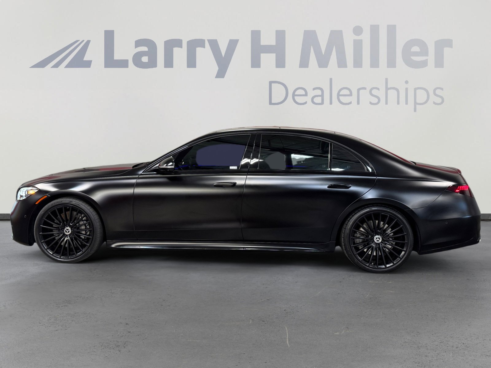 Used 2021 Mercedes-Benz S 580 S 580 image 2