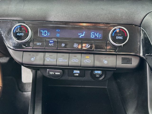 Used 2022 Hyundai Elantra Blue FWD image 13