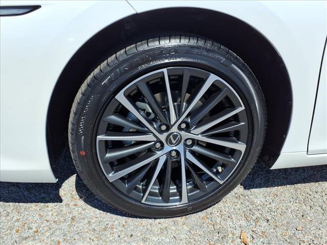 New 2025 Lexus ES 350 w/ Premium Package image 9