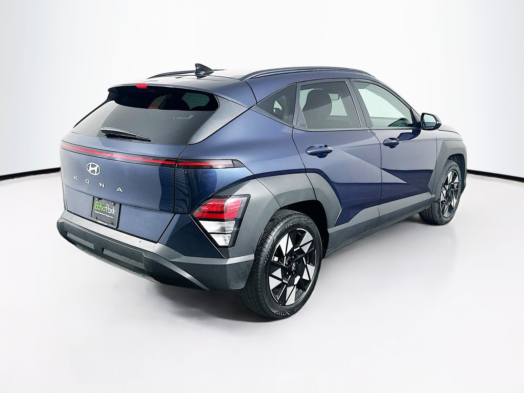Used 2025 Hyundai Kona SEL image 9