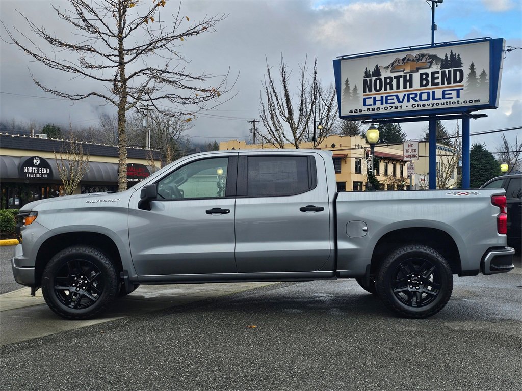 New 2026 Chevrolet Silverado 1500 Custom w/ Turbomax Blackout Package image 8