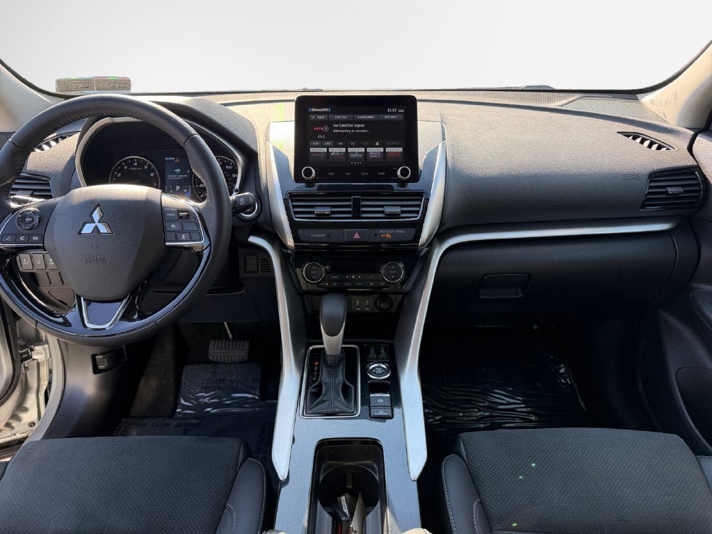Used 2025 Mitsubishi Eclipse Cross SE AWD/4WD image 16