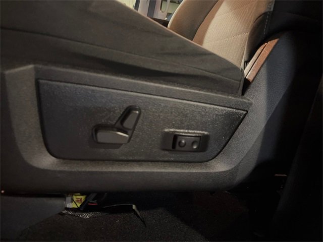 Used 2023 RAM 1500 Classic SLT w/ Trailer & Traction Group image 13