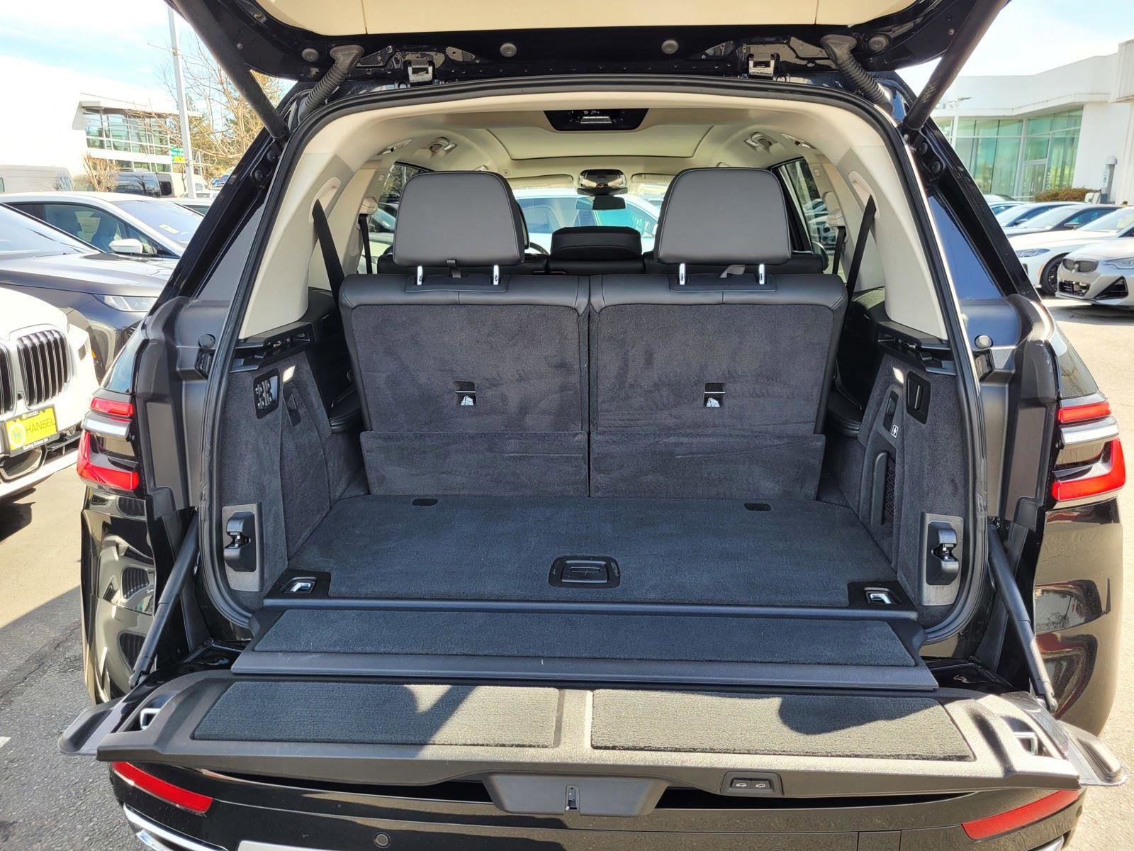 Certified 2024 BMW X7 xDrive40i image 35