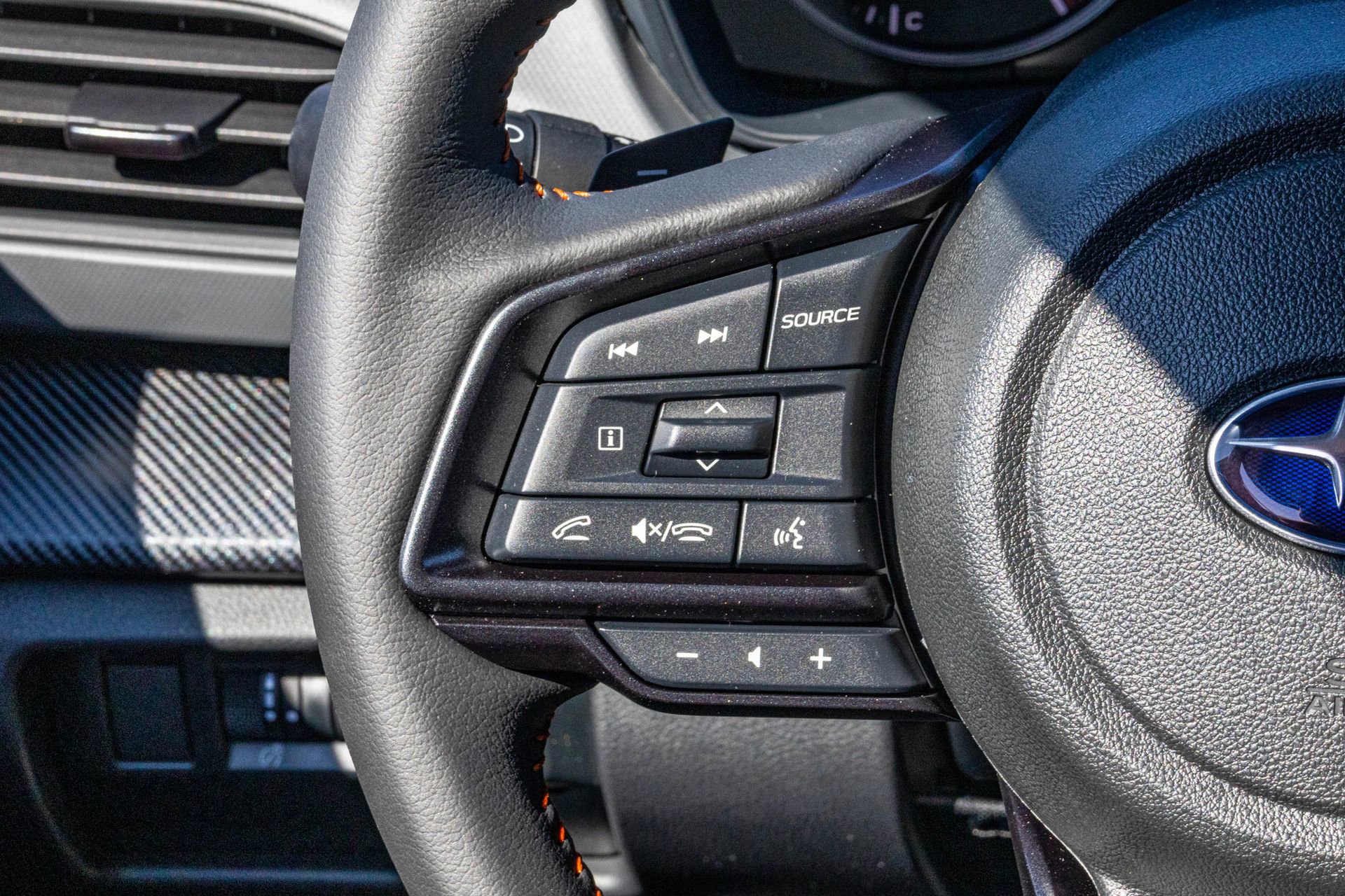 New 2025 Subaru Crosstrek 2.5i Limited w/ Popular Package #3A image 50