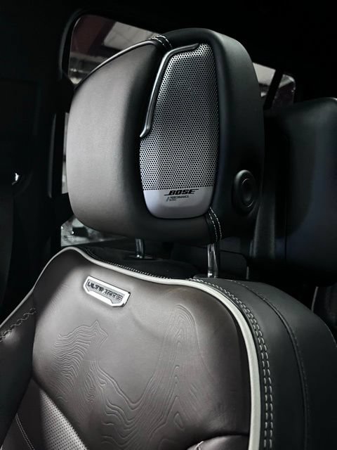 Used 2025 GMC Yukon Denali Ultimate w/ LPO, Floor Liner Package AWD/4WD image 19