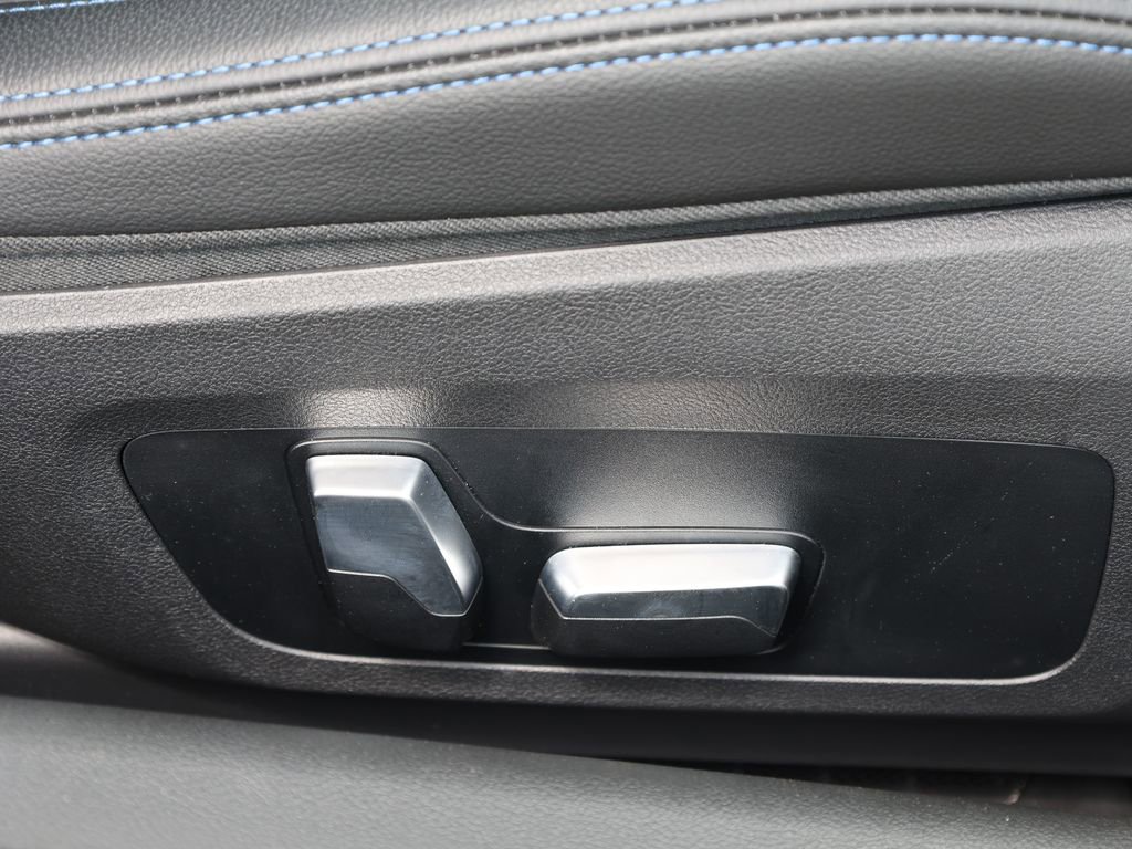 Used 2023 BMW M240i xDrive Coupe image 22