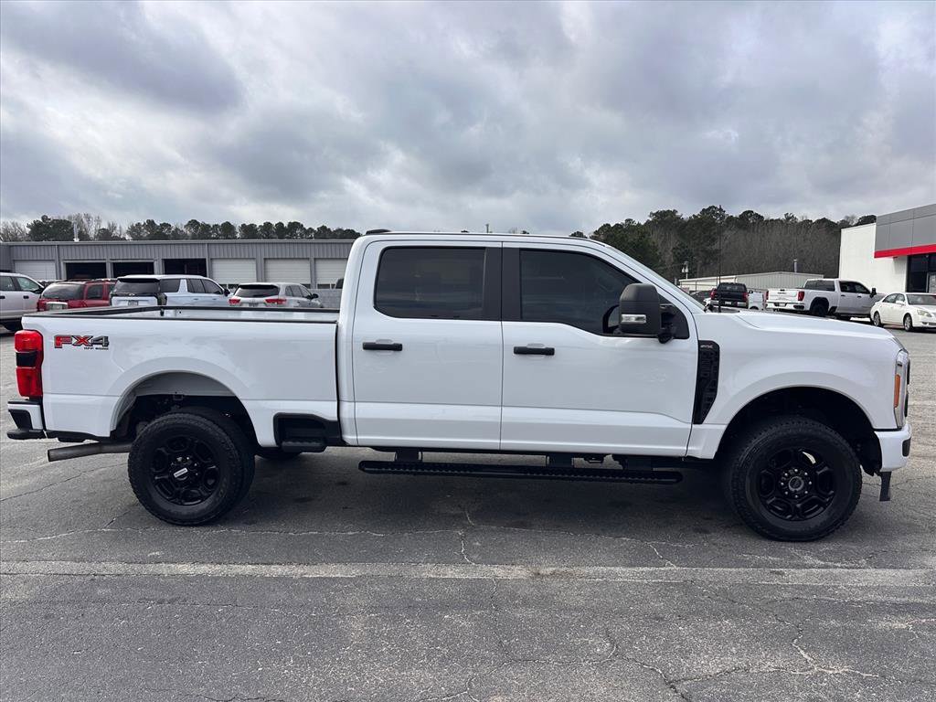 Used 2023 Ford F250 XL w/ STX Appearance Package image 2