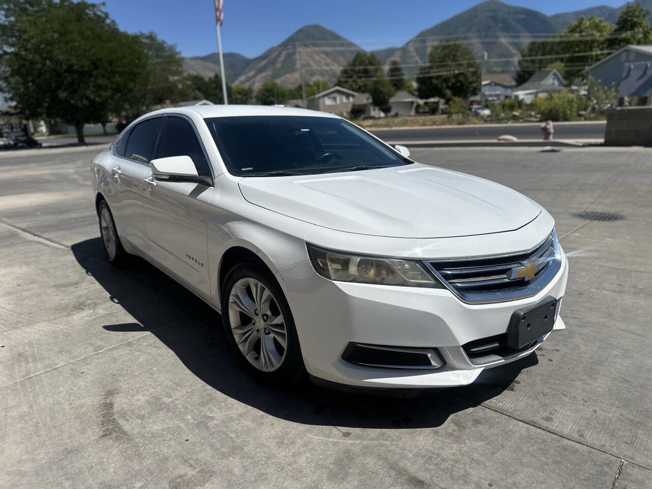 Used 2015 Chevrolet Impala LT image 3
