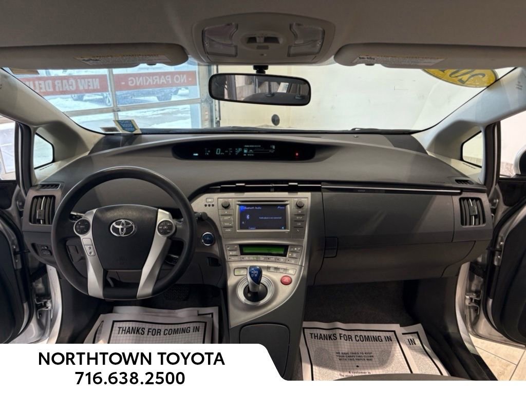 Used 2014 Toyota Prius Two image 6