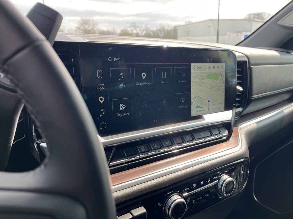 Used 2025 GMC Sierra 2500 SLT image 8