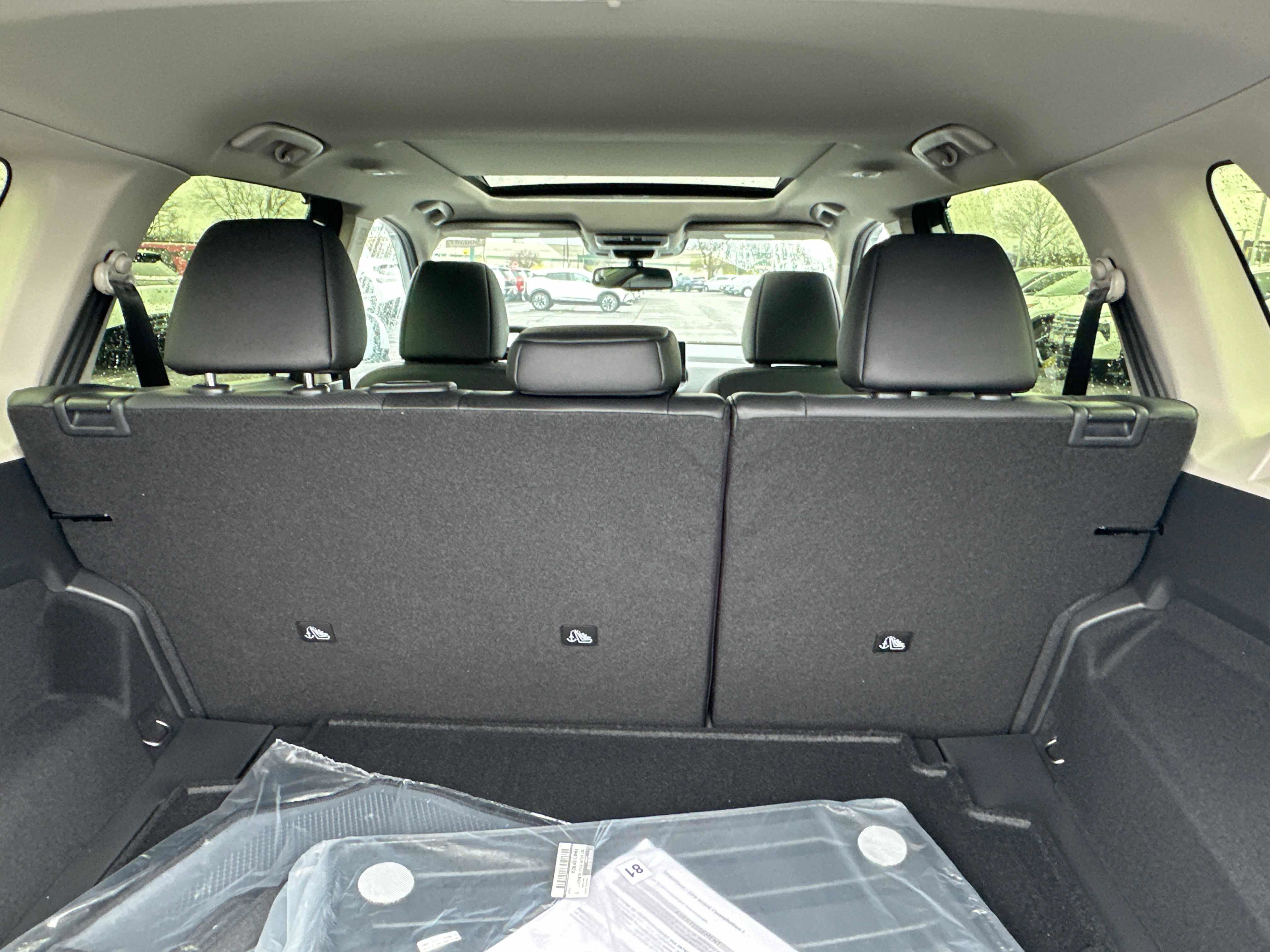 New 2026 Nissan Rogue Platinum image 17