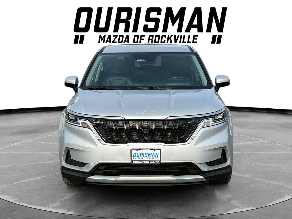 Used 2022 Kia Carnival LX image 8