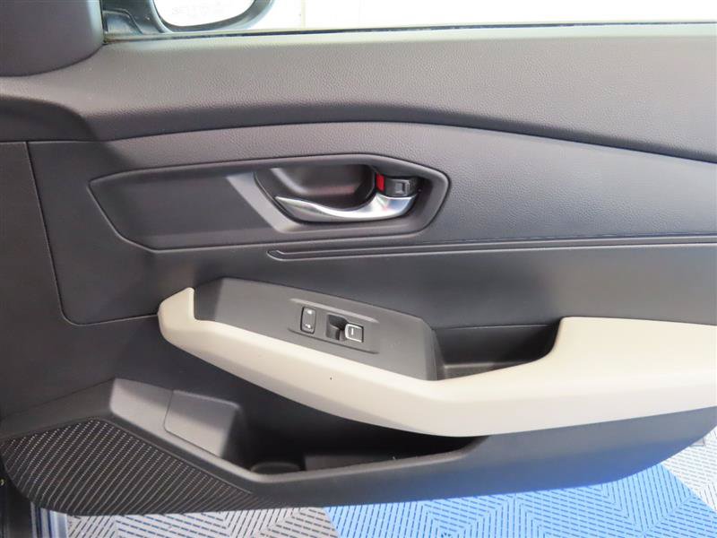 Used 2023 Honda Accord LX image 31