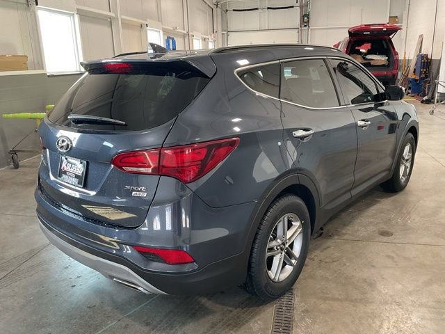 Used 2017 Hyundai Santa Fe Sport image 6
