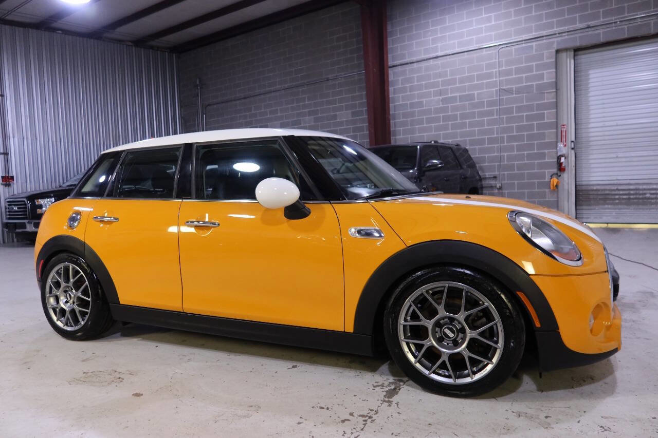 Used 2015 MINI Cooper S image 7