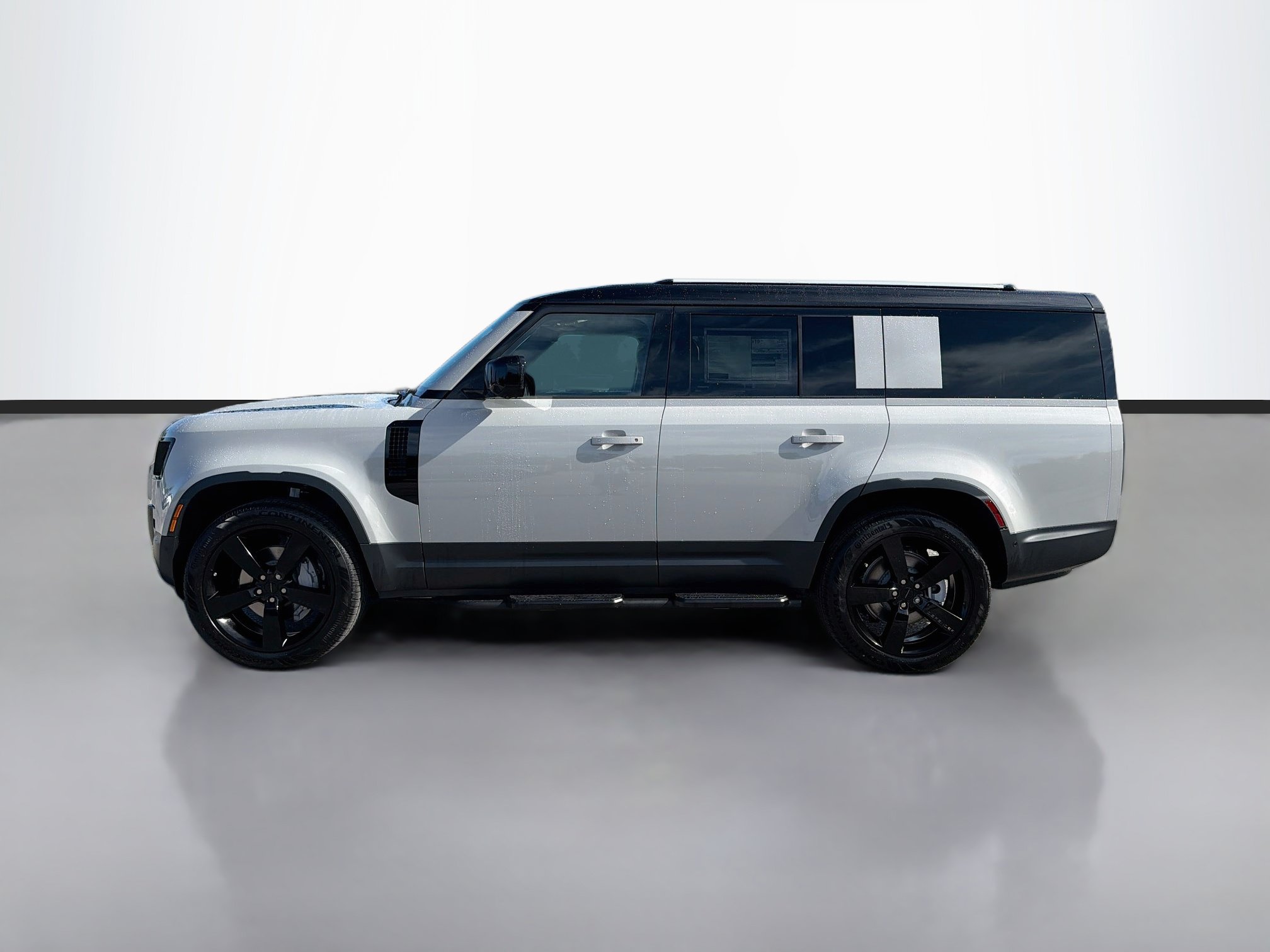 New 2026 Land Rover Defender 130 S AWD/4WD image 2
