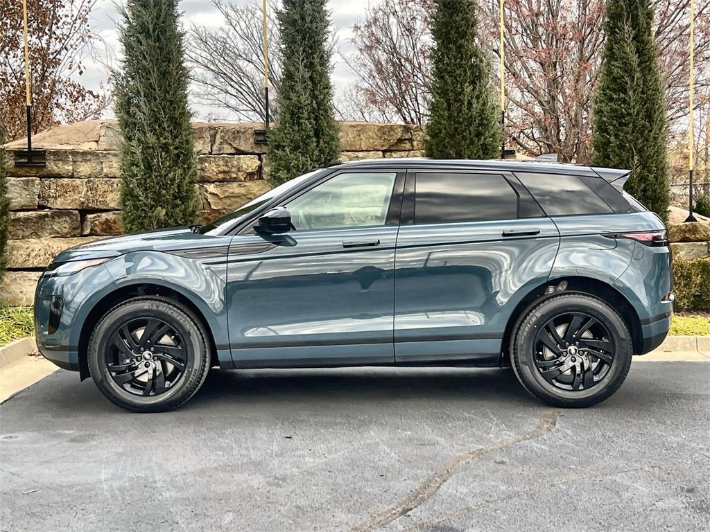 New 2026 Land Rover Range Rover Evoque S image 2