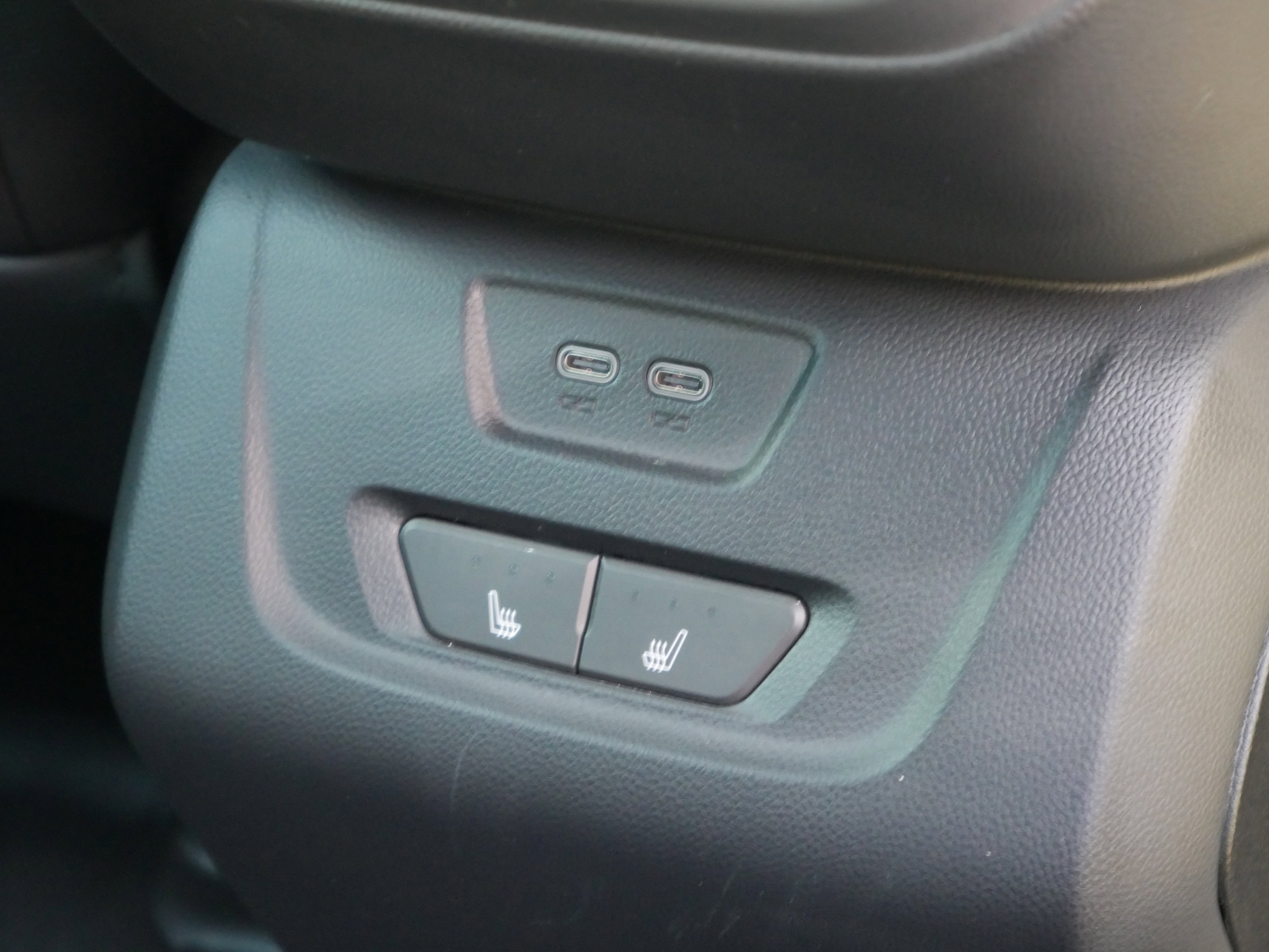 Used 2024 Chevrolet Blazer EV RS AWD/4WD image 25