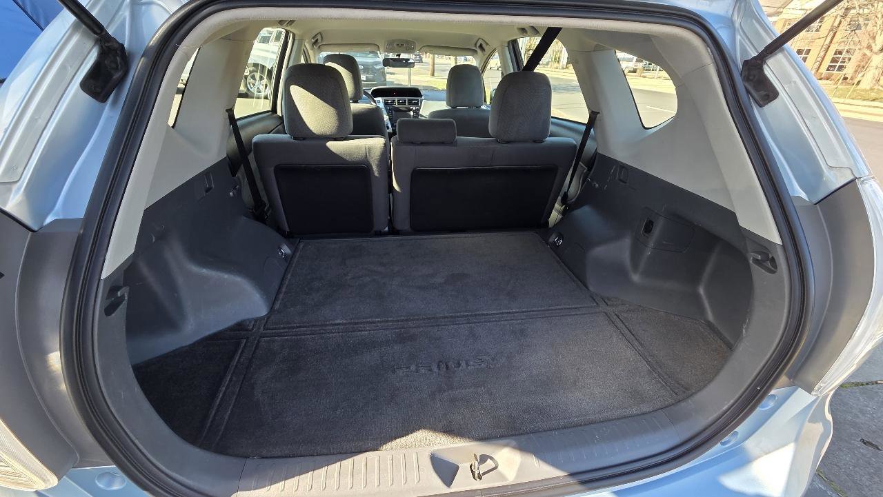 Used 2014 Toyota Prius V Two image 19