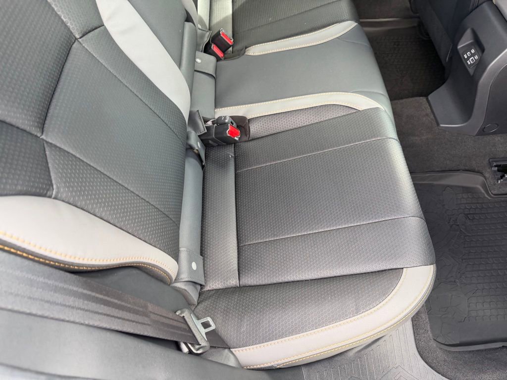 Used 2025 Subaru Crosstrek 2.5i Wilderness image 18