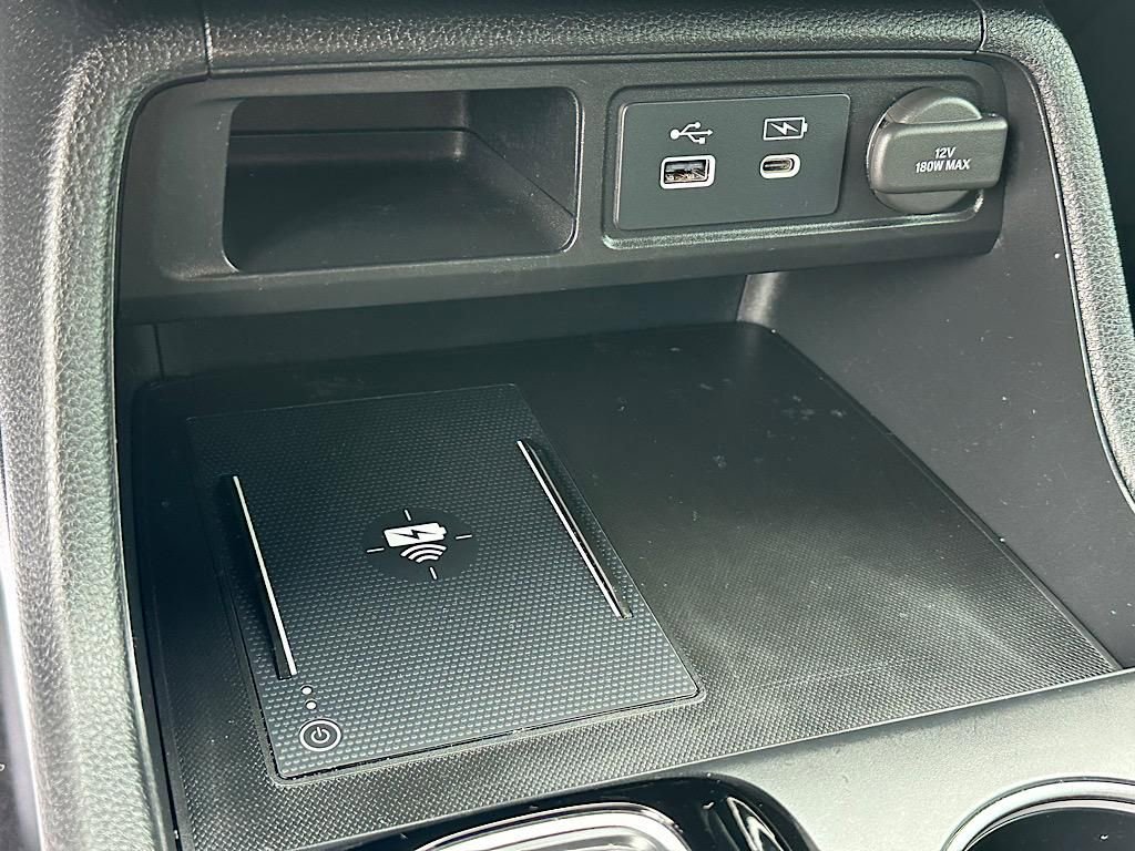 Used 2023 Honda Pilot Touring image 29