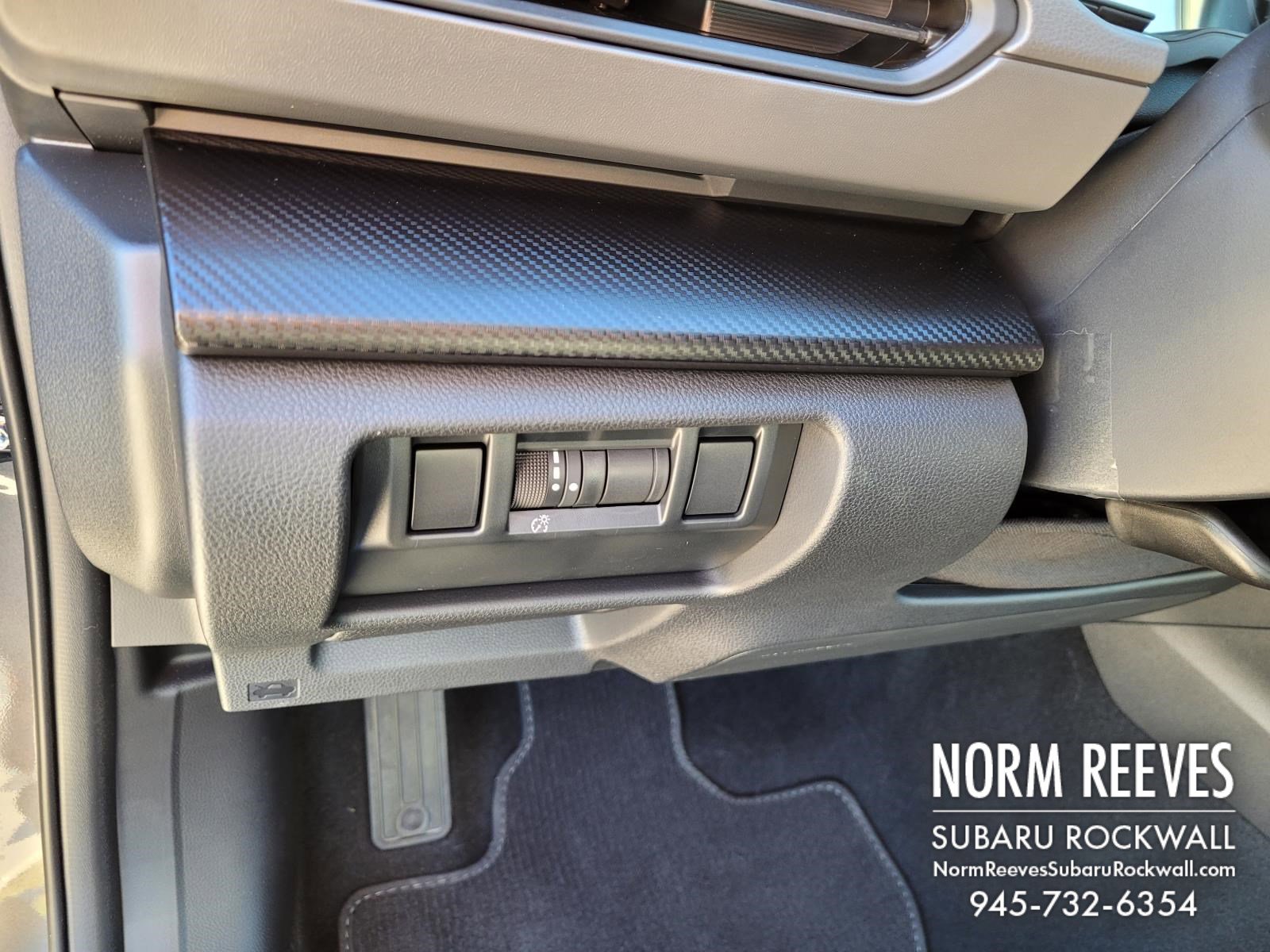 Certified 2025 Subaru Crosstrek 2.0i Premium image 27