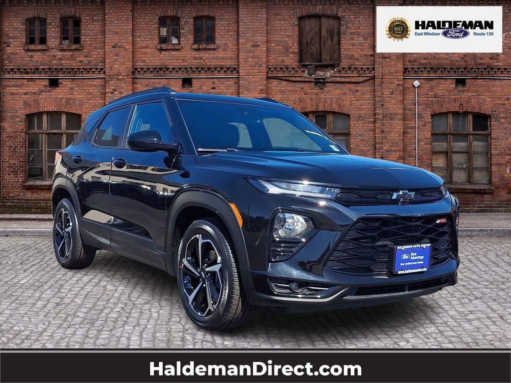 Used 2023 Chevrolet TrailBlazer RS w/ Convenience Package FWD image 1