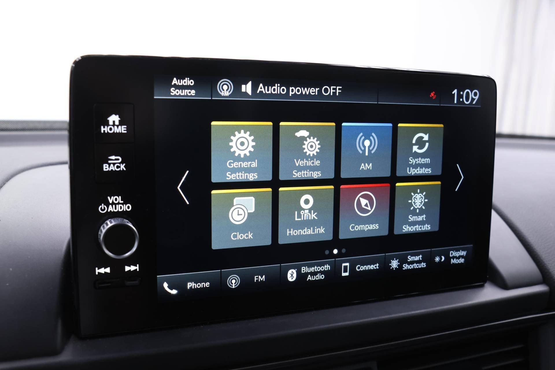 Used 2023 Honda Pilot TrailSport image 8