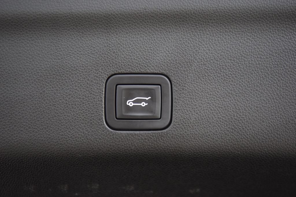 Used 2025 Chevrolet Suburban High Country AWD/4WD image 27