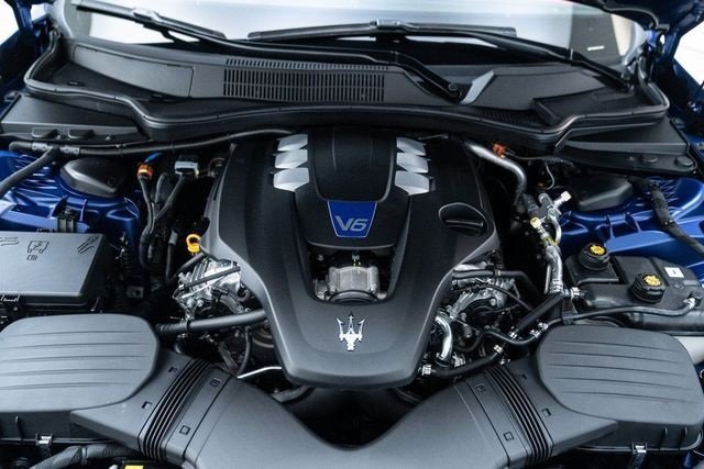 Used 2023 Maserati Ghibli Modena image 9