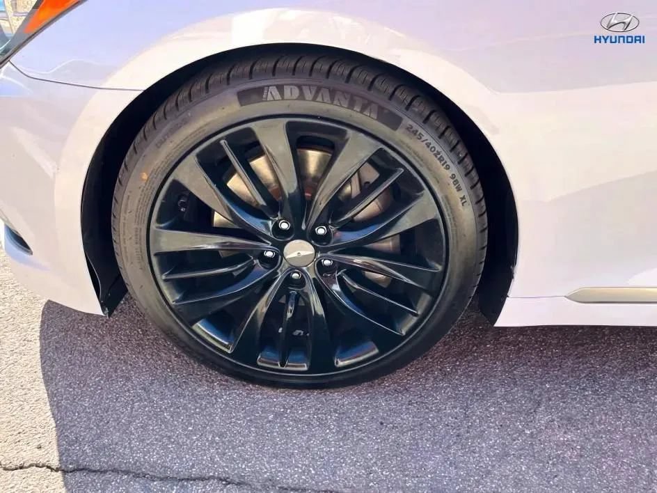 Used 2015 Hyundai Genesis 3.8 w/ Option Group 04 RWD image 19