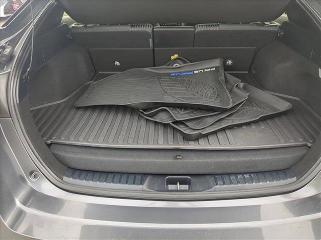 Used 2018 Toyota Prius Prime Plus image 6