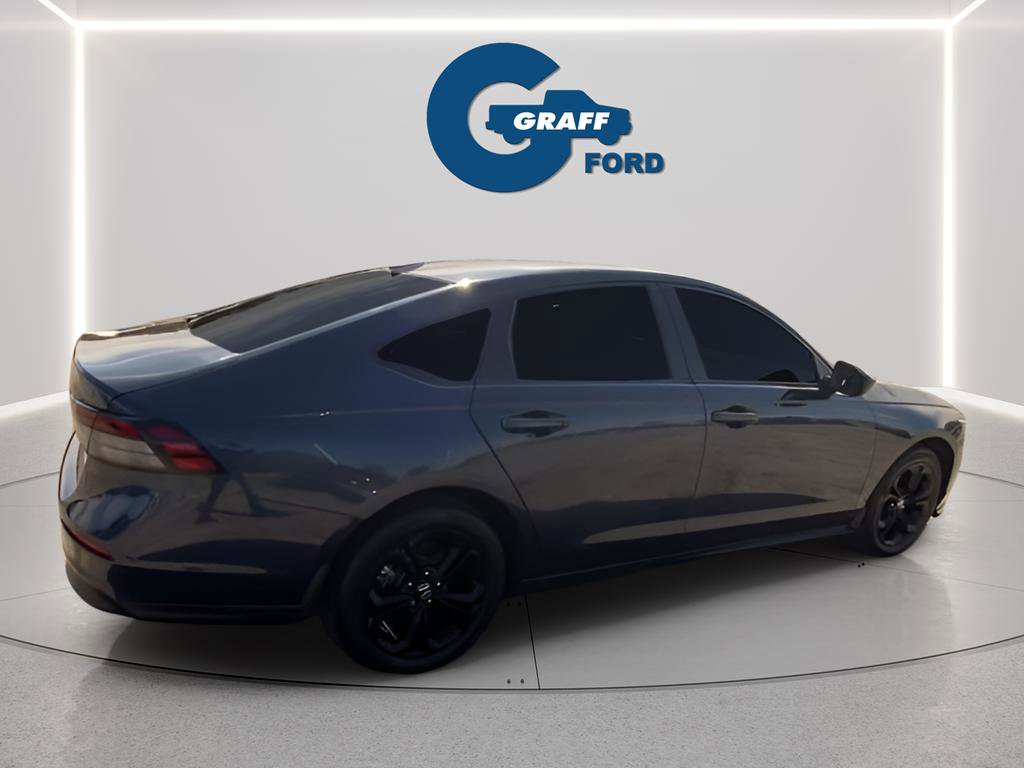 Used 2025 Honda Accord SE image 5
