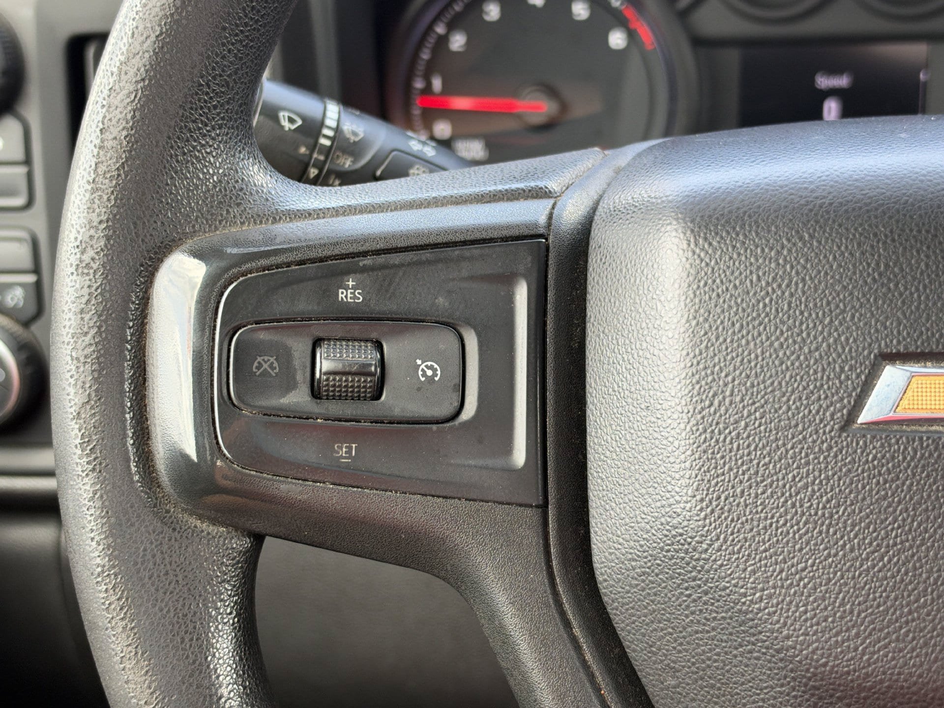 Used 2022 Chevrolet Silverado 2500 Custom w/ Custom Value Package AWD/4WD image 19